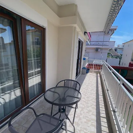 Niki * Paralia Dionysiou