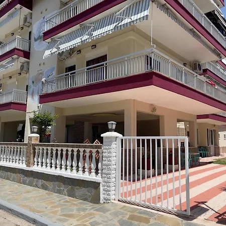 Niki * Paralia Dionysiou